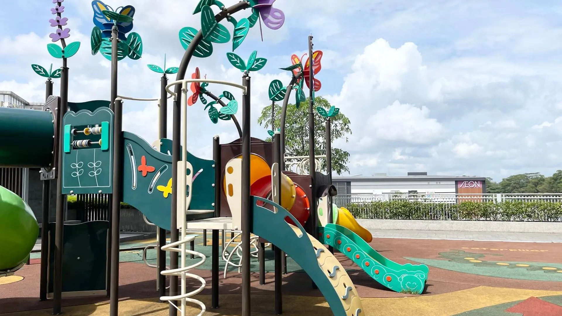 1Min To Bukitindah Aeon Skyloft 3Br Muji Poolview Apartment Johor Bahru